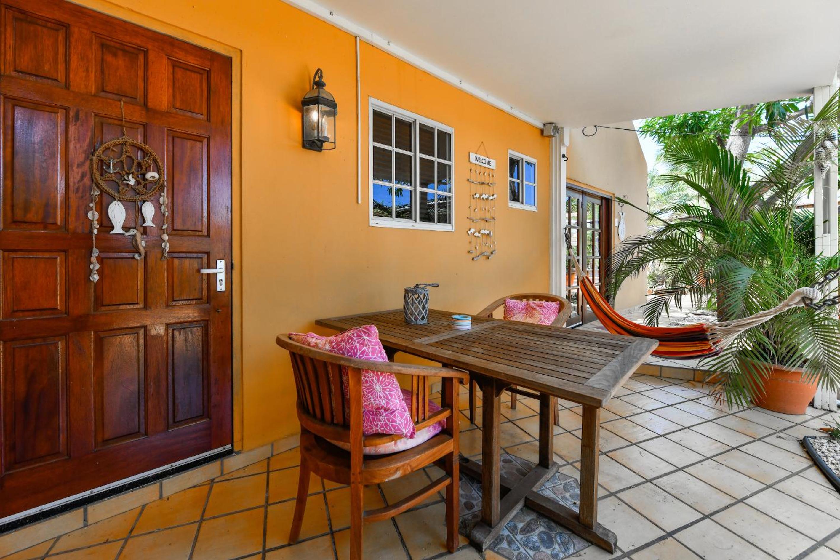 Brisas Studio Apartments