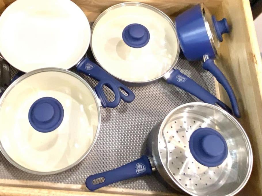 Albany Vacations - Historical Entertainer 3 Bedroom Townhouse AC PNW - Property Image 18