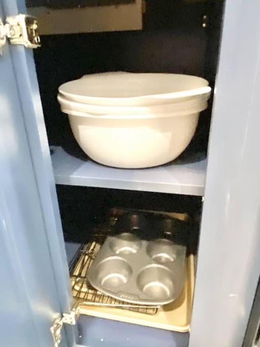 Albany Vacations - Historical Entertainer 3 Bedroom Townhouse AC PNW - Property Image 25