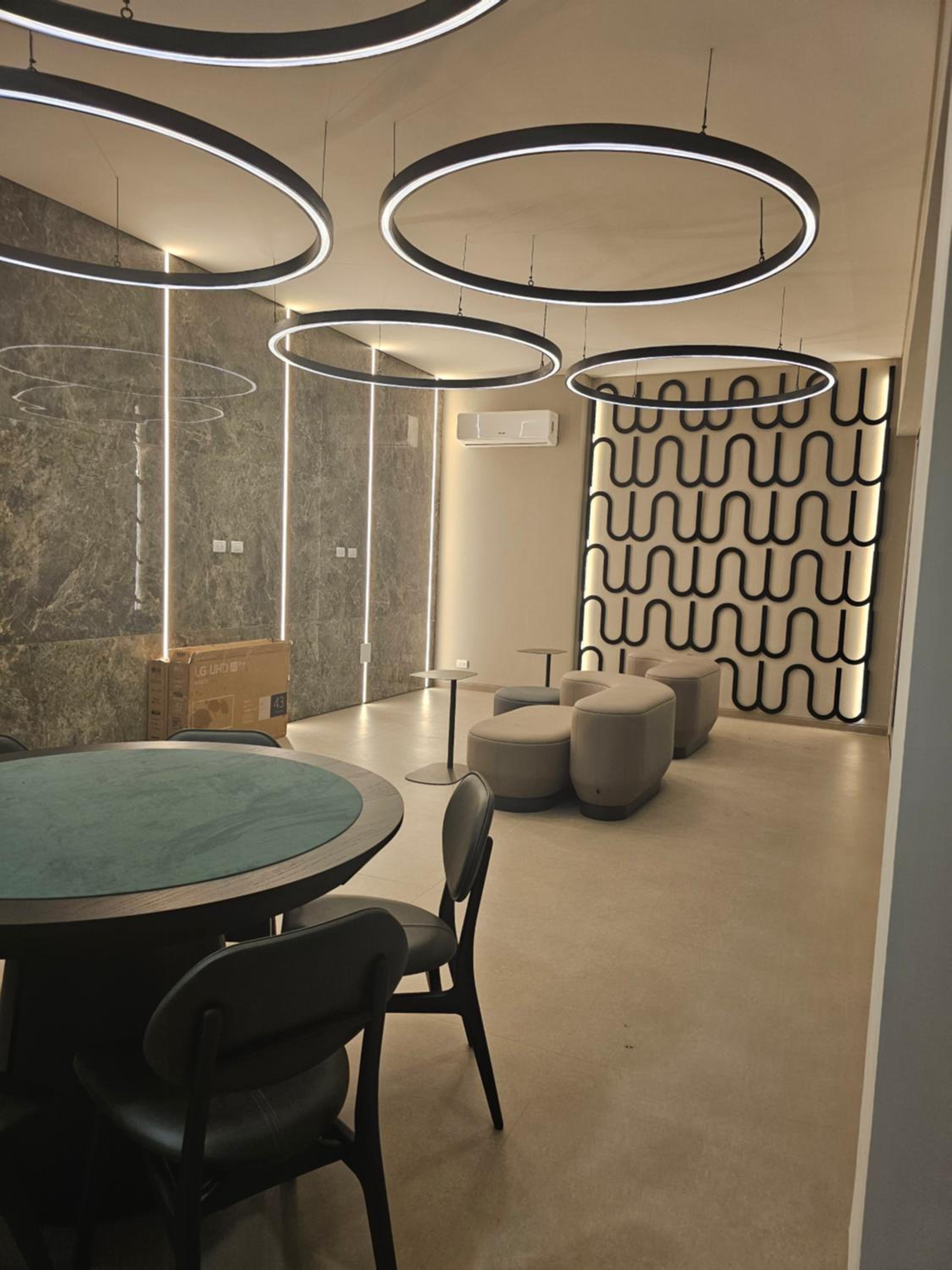 Departamento de lujo en EQUIPETROL