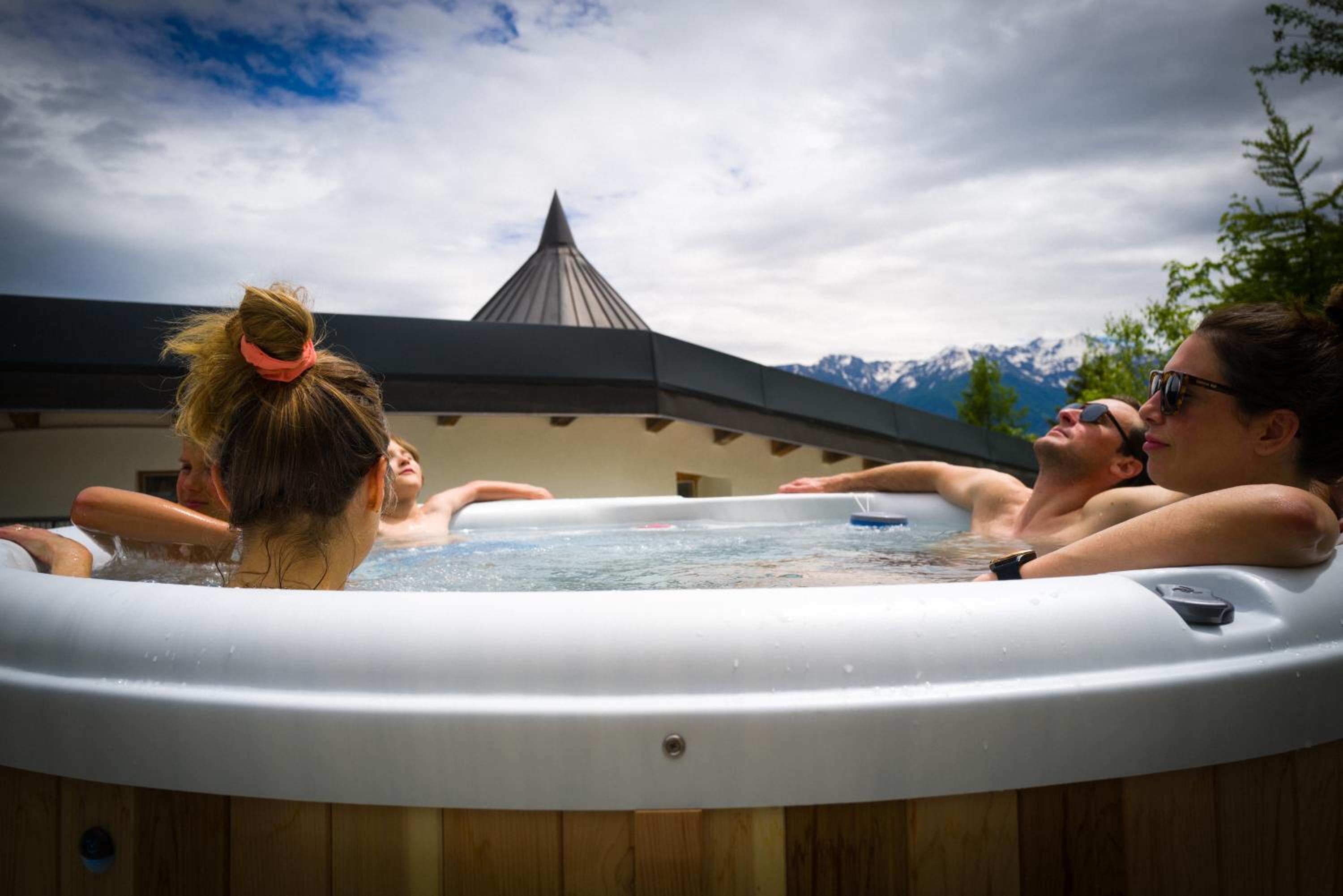 Chalet 4 Saisons with jacuzzi - Ovronnaz