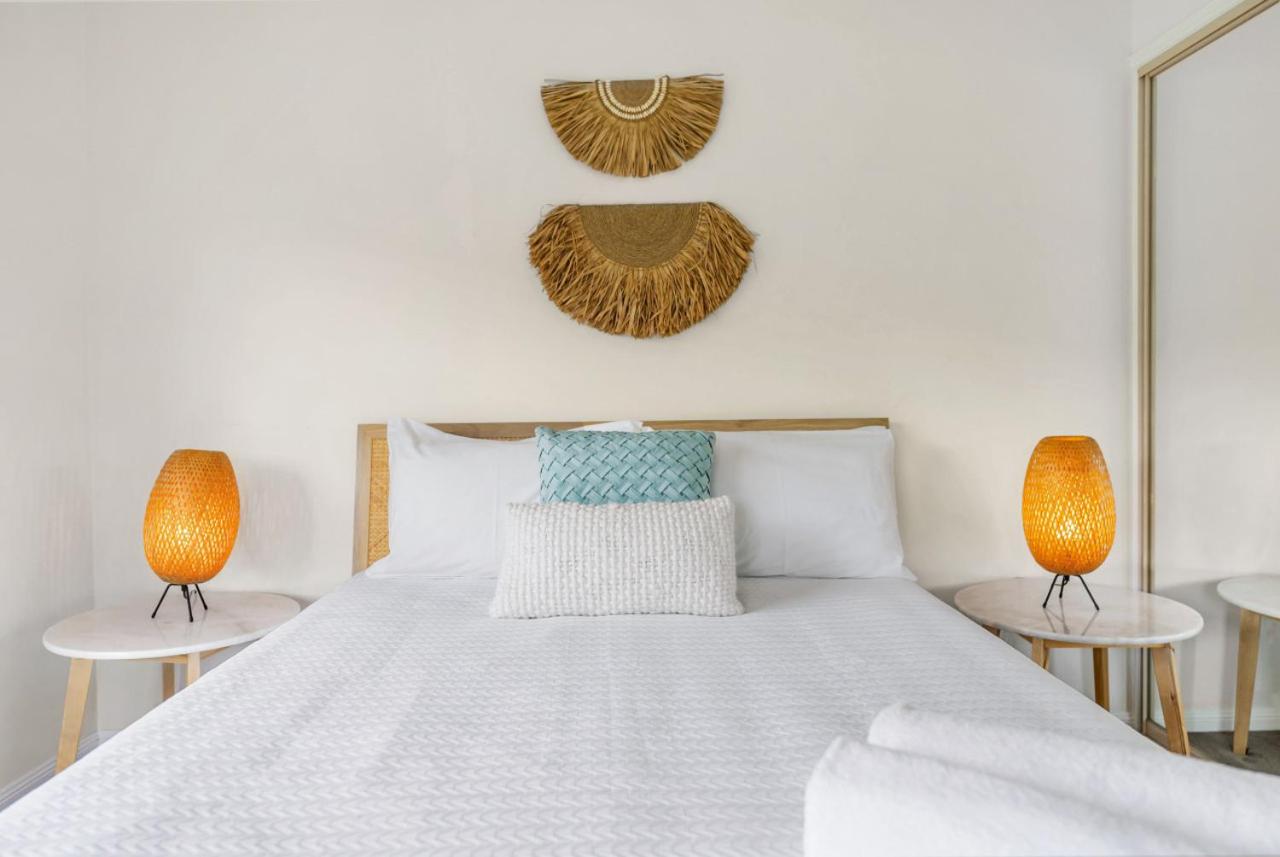 Linaria Lakes - Resort Style living - Image 5