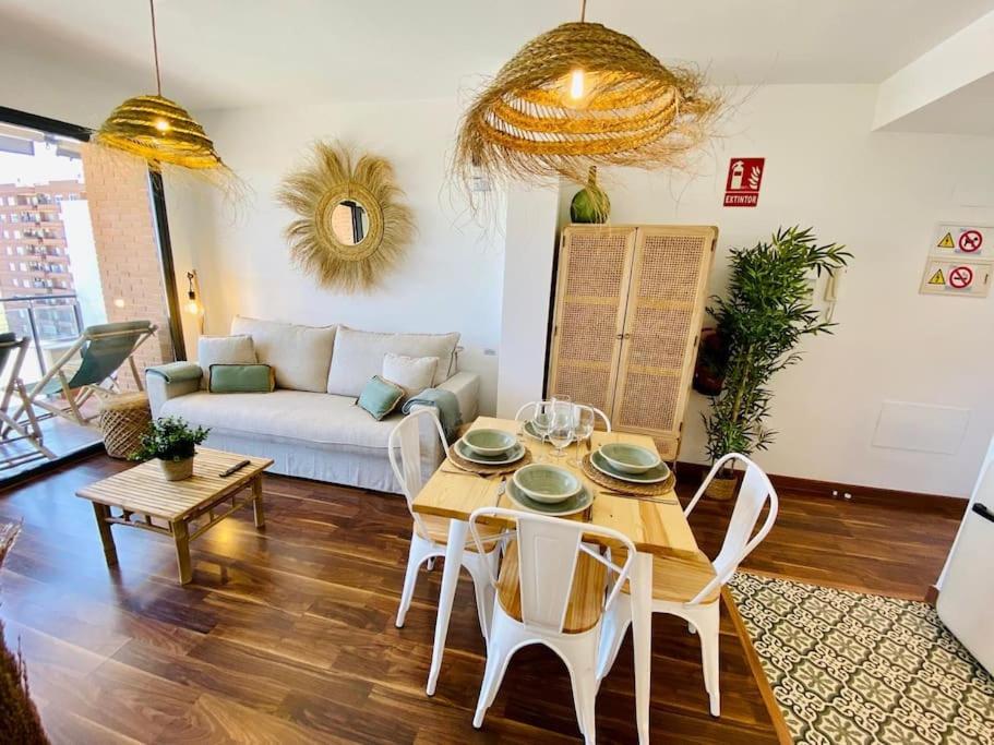 AP8 XimoApartments Ático Exclusivo con Parking