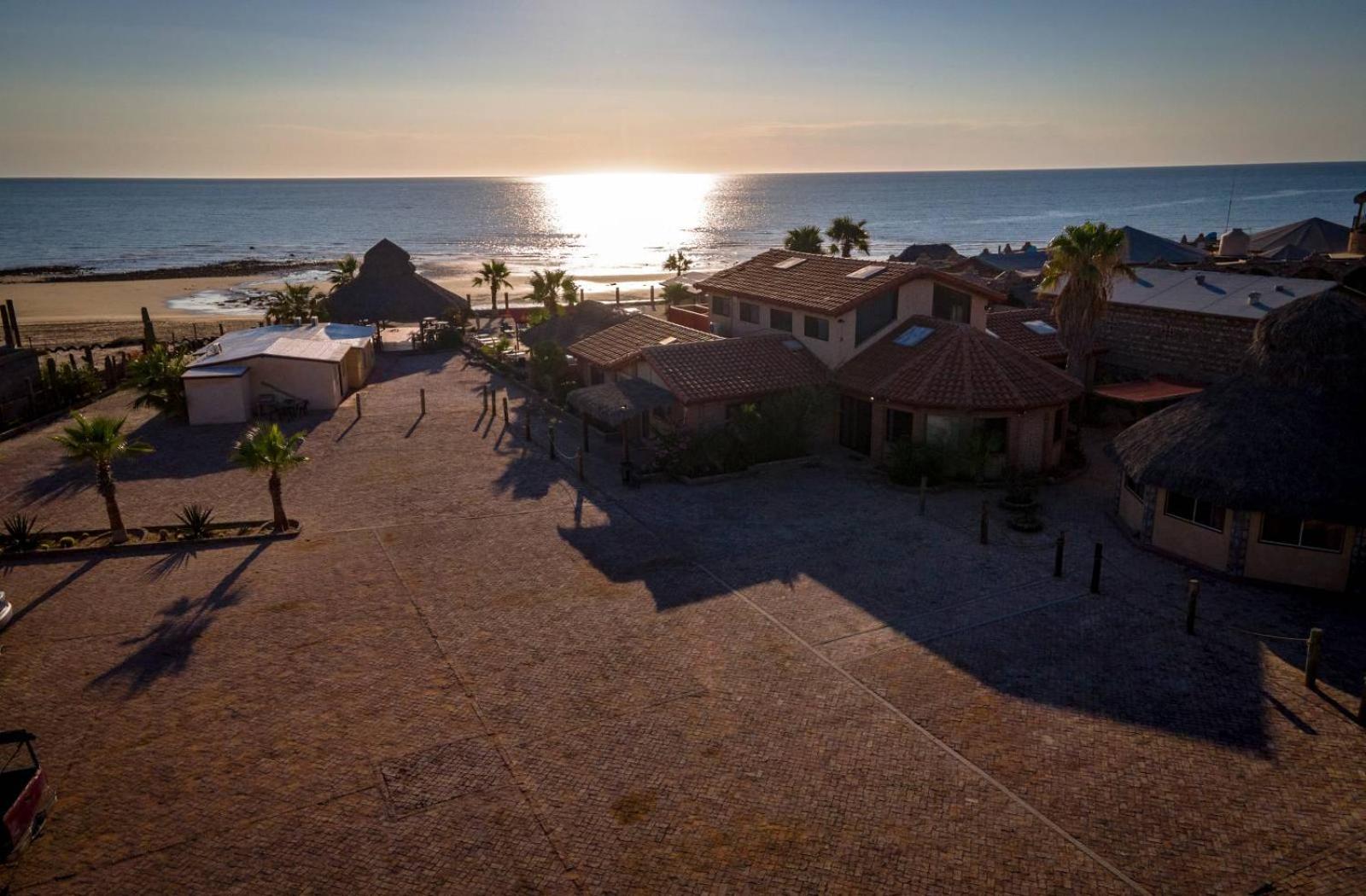 Ranch Percebu Beach Studio 3 view 5