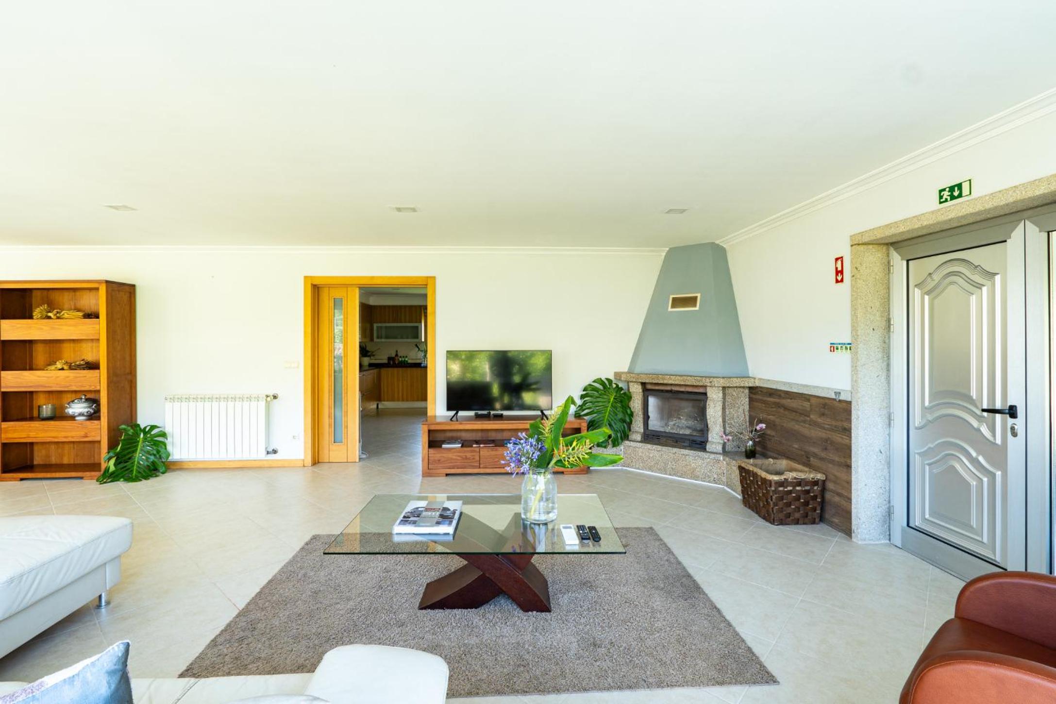 Portugal Active - Vintage Alembic House