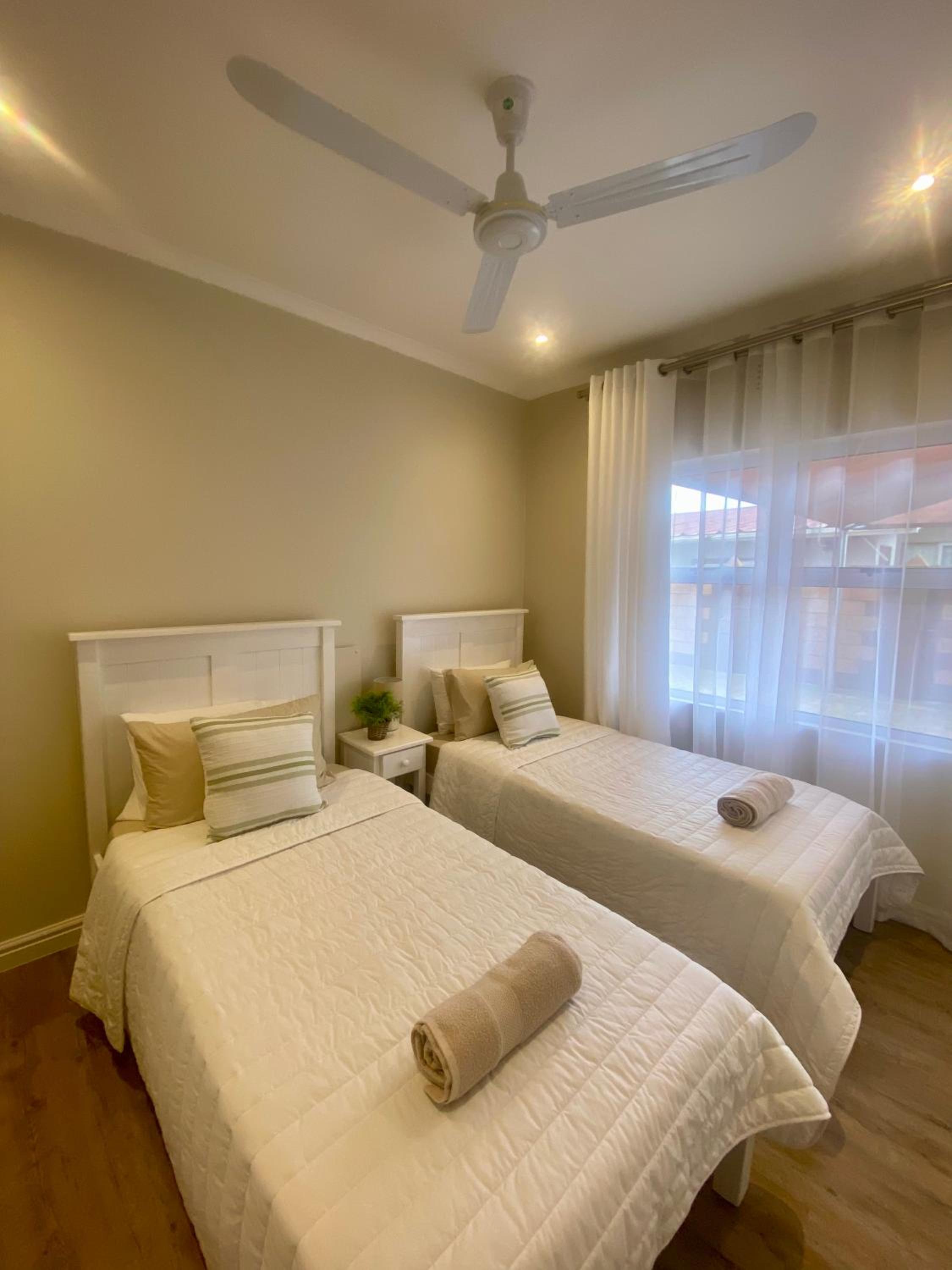 Mossel Bay Self Catering - Near Bayview Centre & Hospital