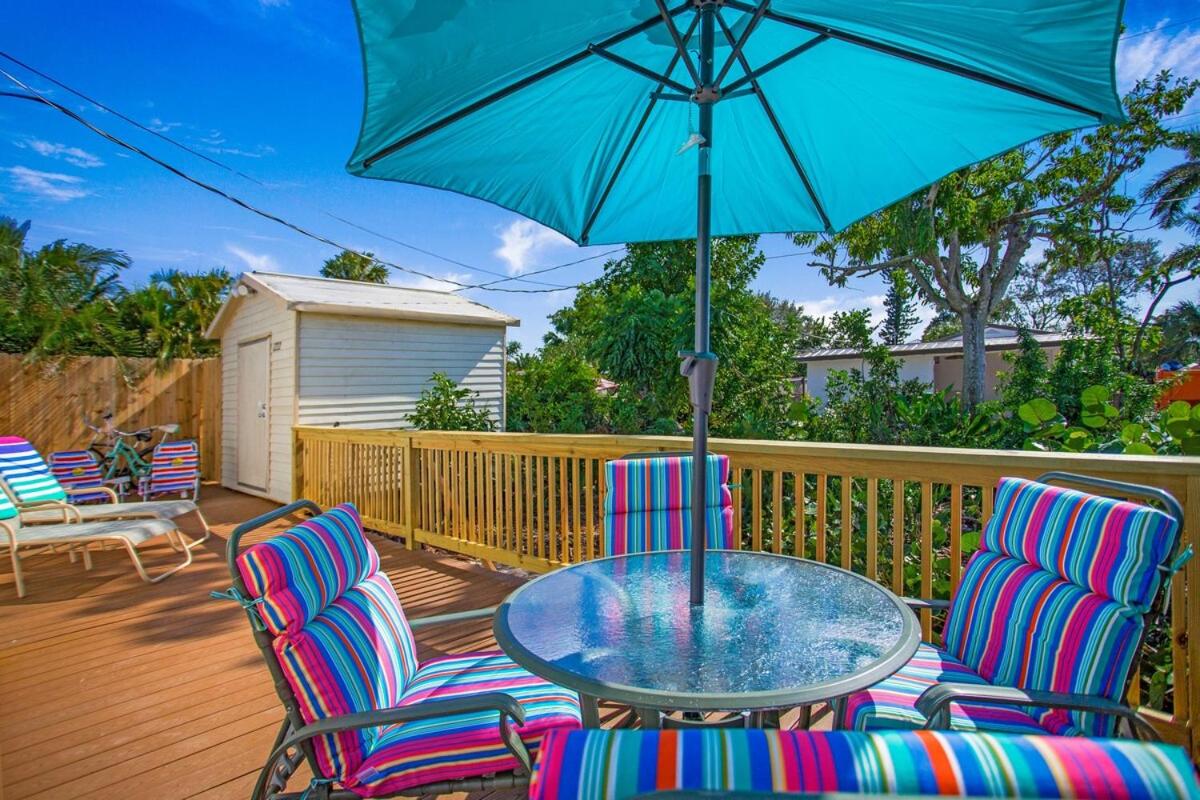 Ocean Bike Ride 2bed 2bath Sleeps 6 view 2