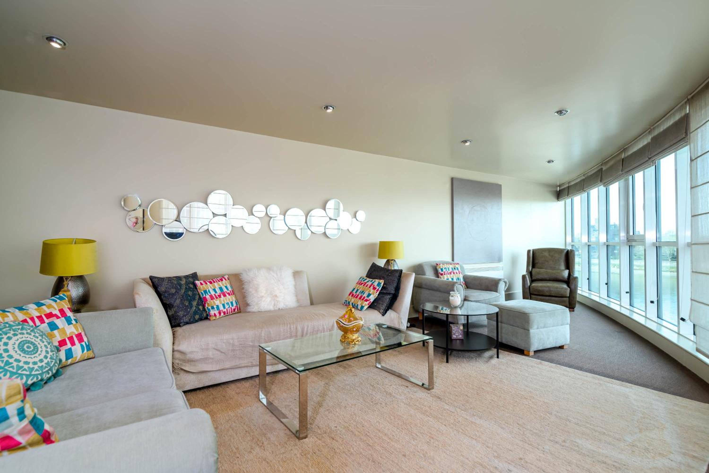 Fabulous 3 bed apartment in Vauxhall
