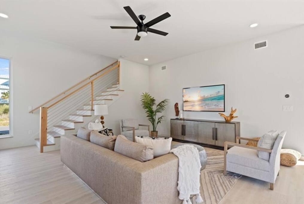 Modern Beach Oasis Steps from the Shore