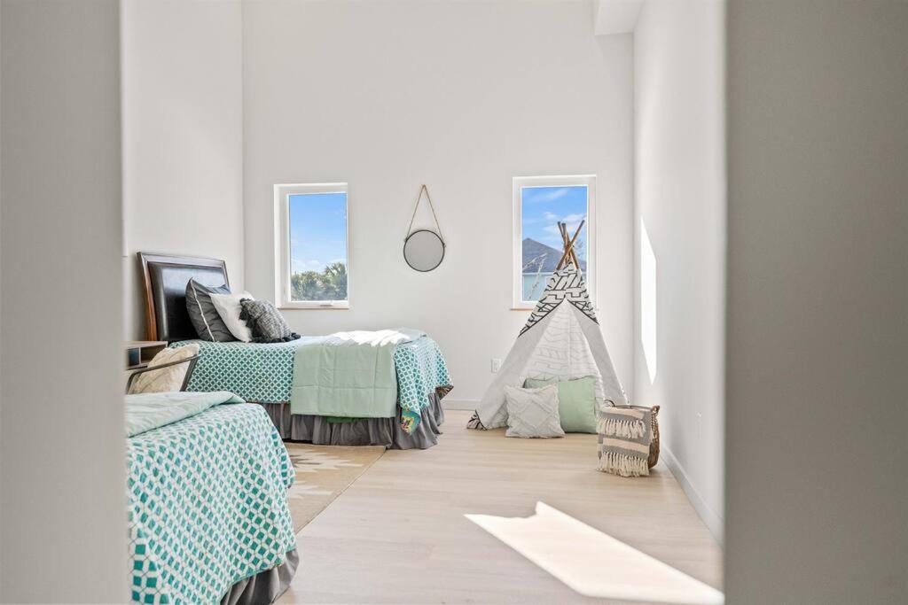 Modern Beach Oasis Steps from the Shore