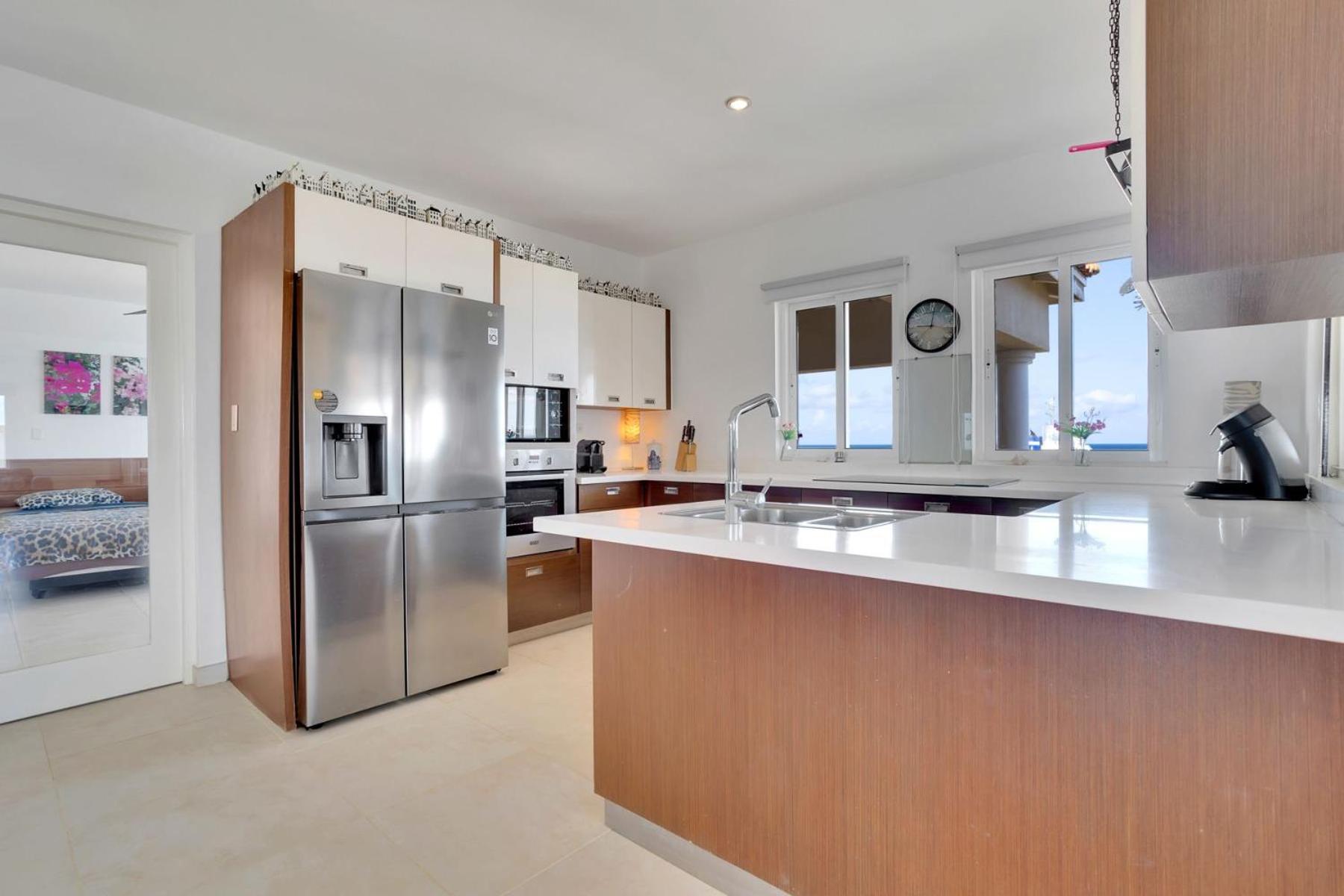 Hausmann Penthouse with Stunning Sea View
