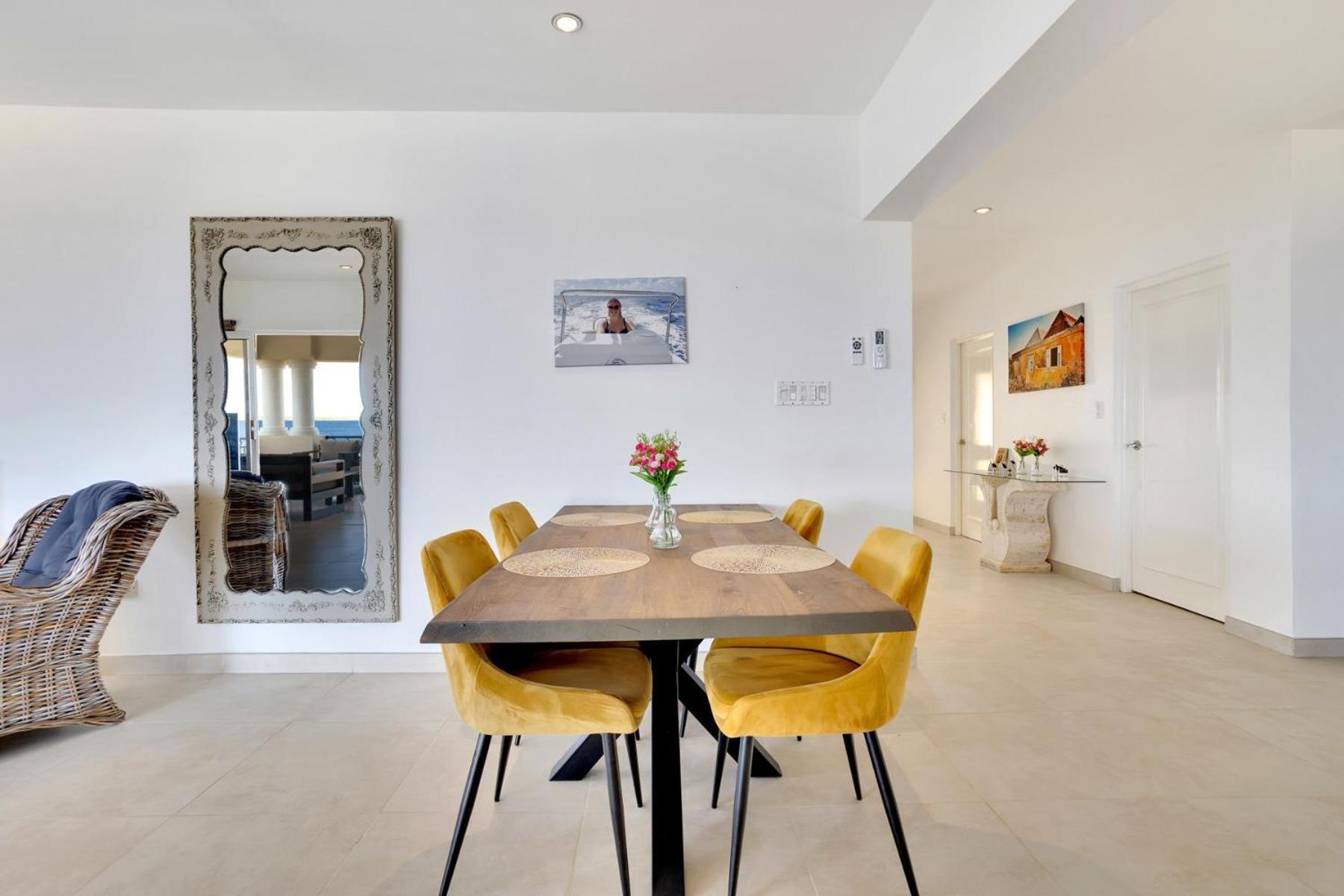 Hausmann Penthouse with Stunning Sea View