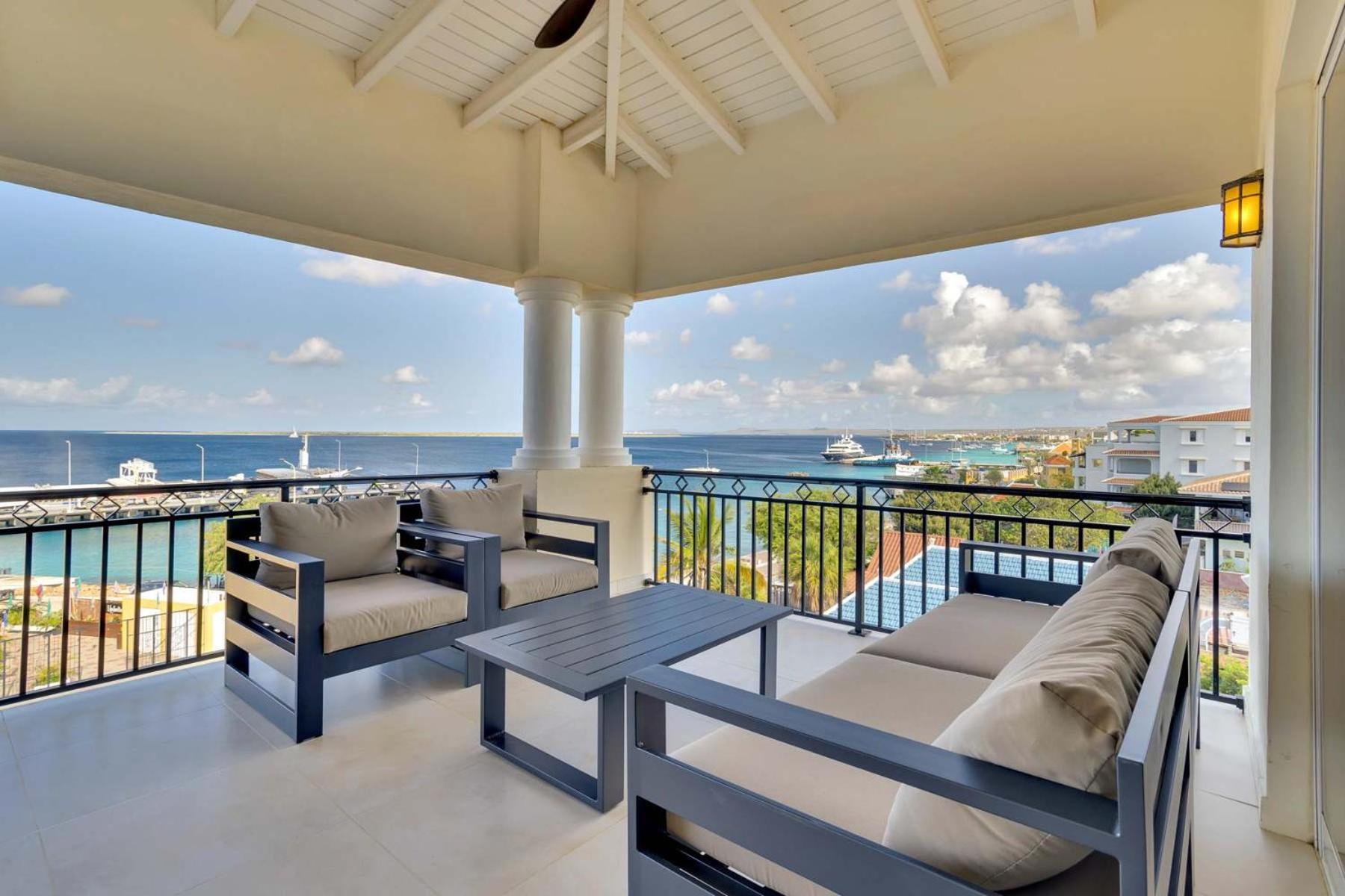 Hausmann Penthouse with Stunning Sea View