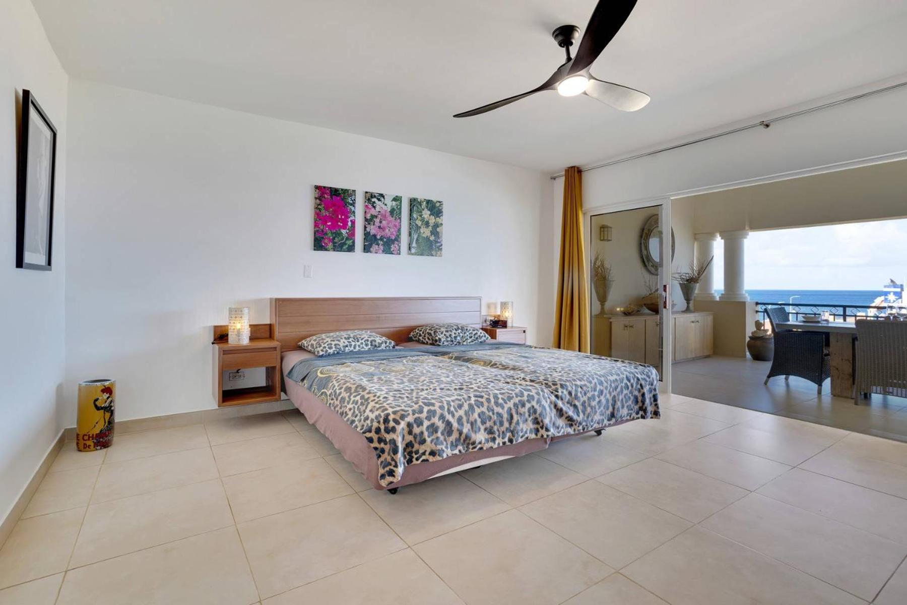 Hausmann Penthouse with Stunning Sea View