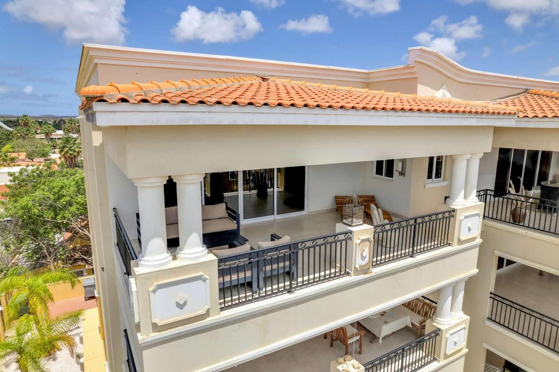 Hausmann Penthouse with Stunning Sea View