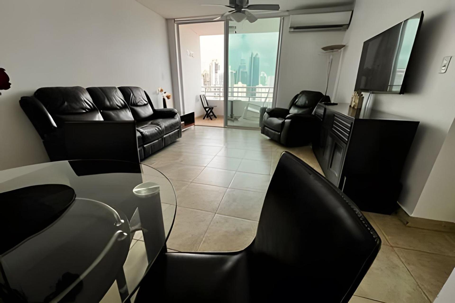 Acogedor apartamento en El Cangrejo view 4