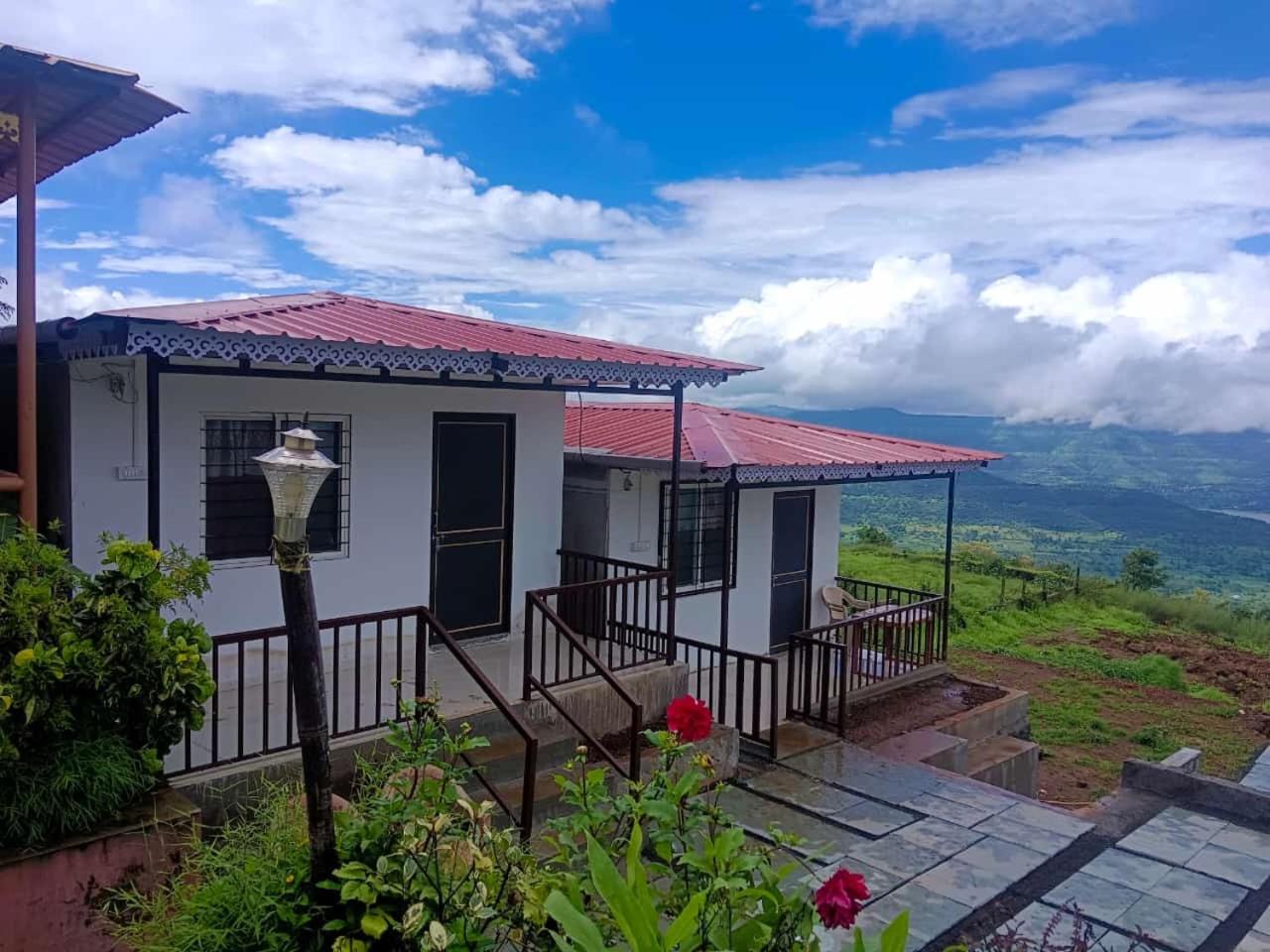 Dream House view 4