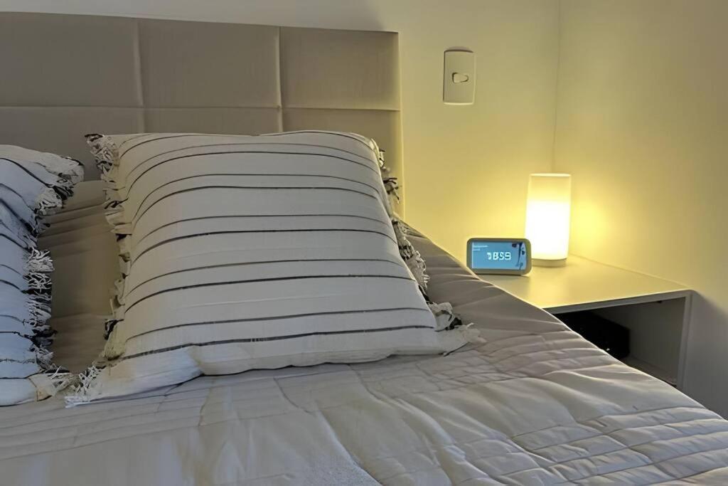 Studio completo e acolhedor para se sentir em casa