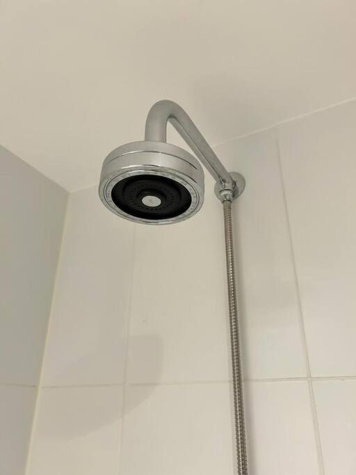 Studio completo e acolhedor para se sentir em casa
