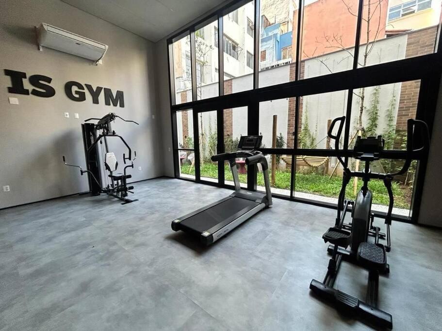 Studio completo e acolhedor para se sentir em casa