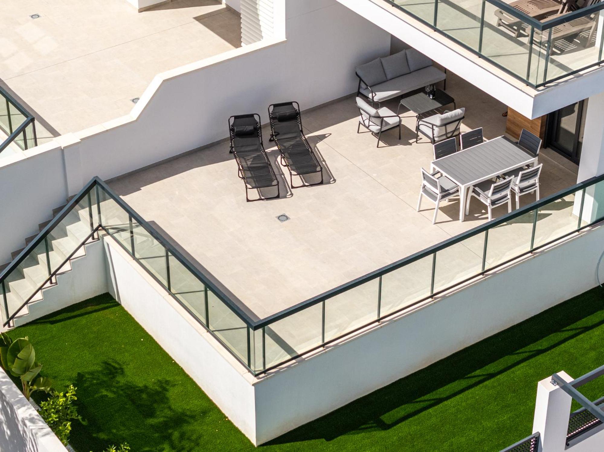 Luxury Apartment in Mil Palmeras