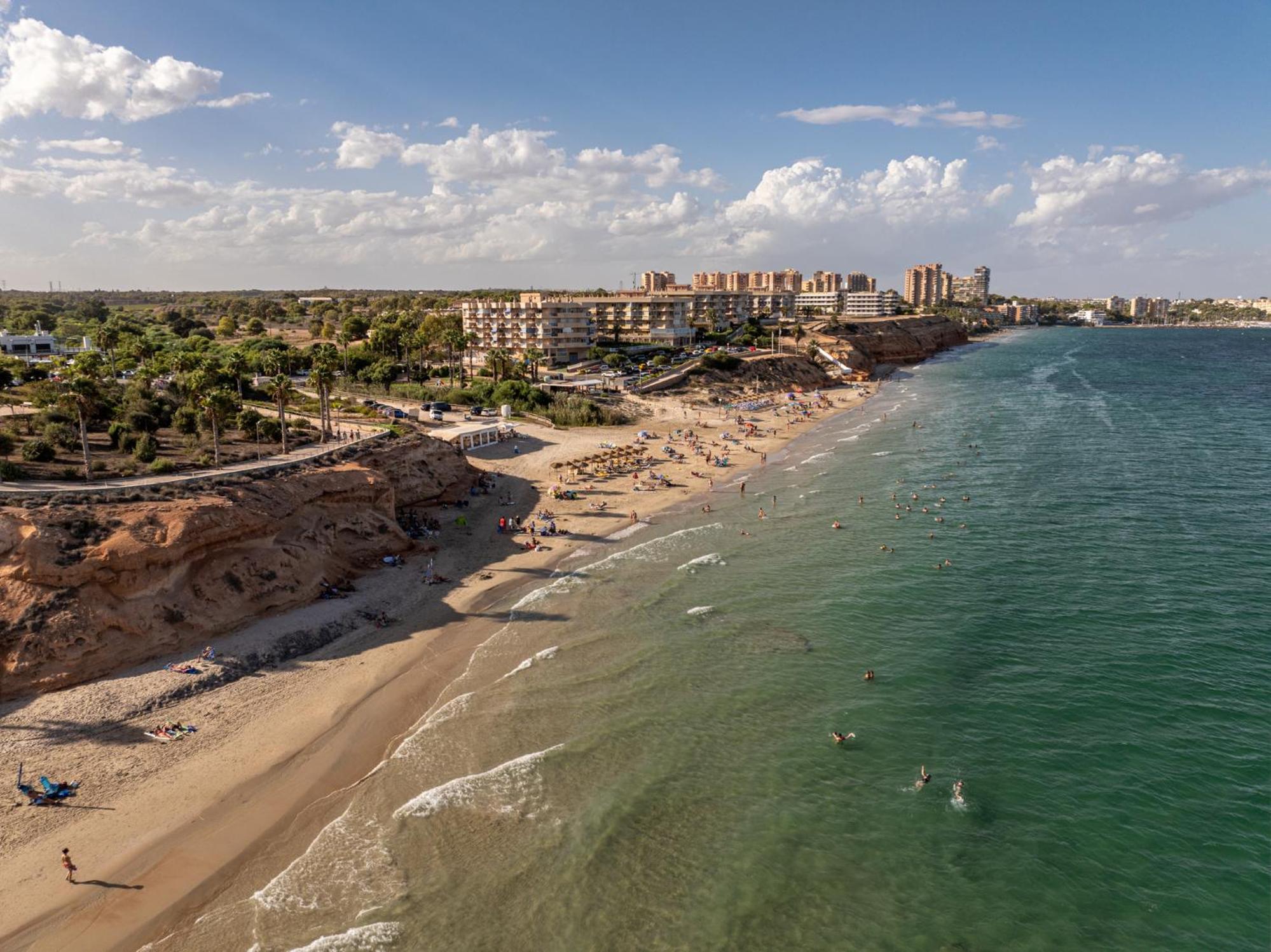 Luxury Apartment in Mil Palmeras