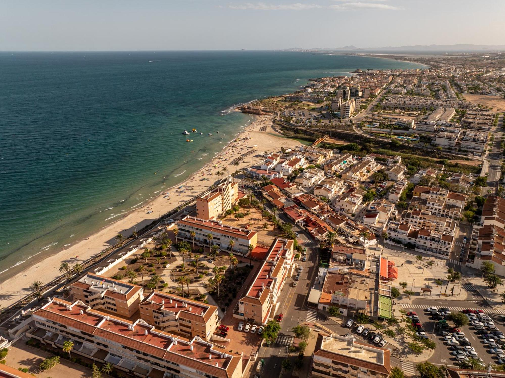 Luxury Apartment in Mil Palmeras