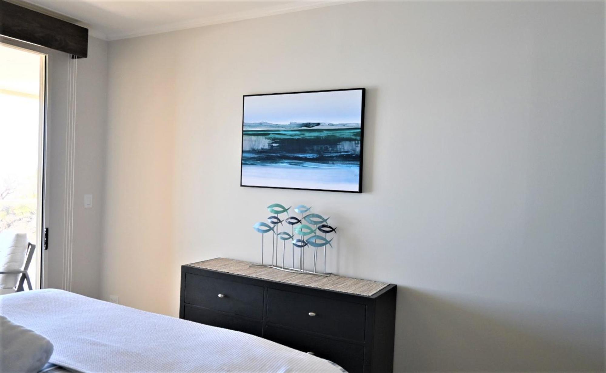 Jacó beachfront condo with beautiful sunsets