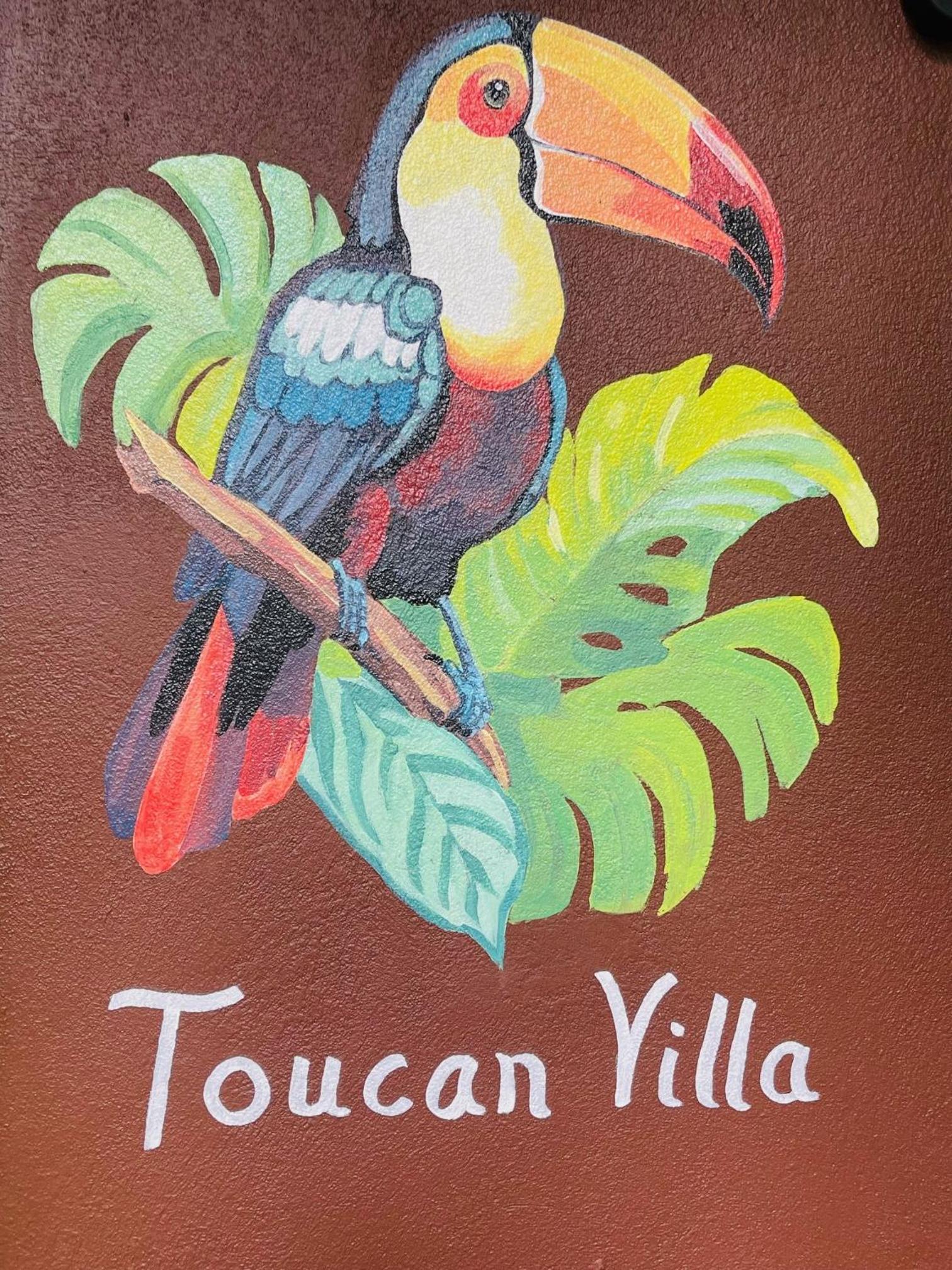 Toucan Villa -riverfront With Pool & Near A Beach