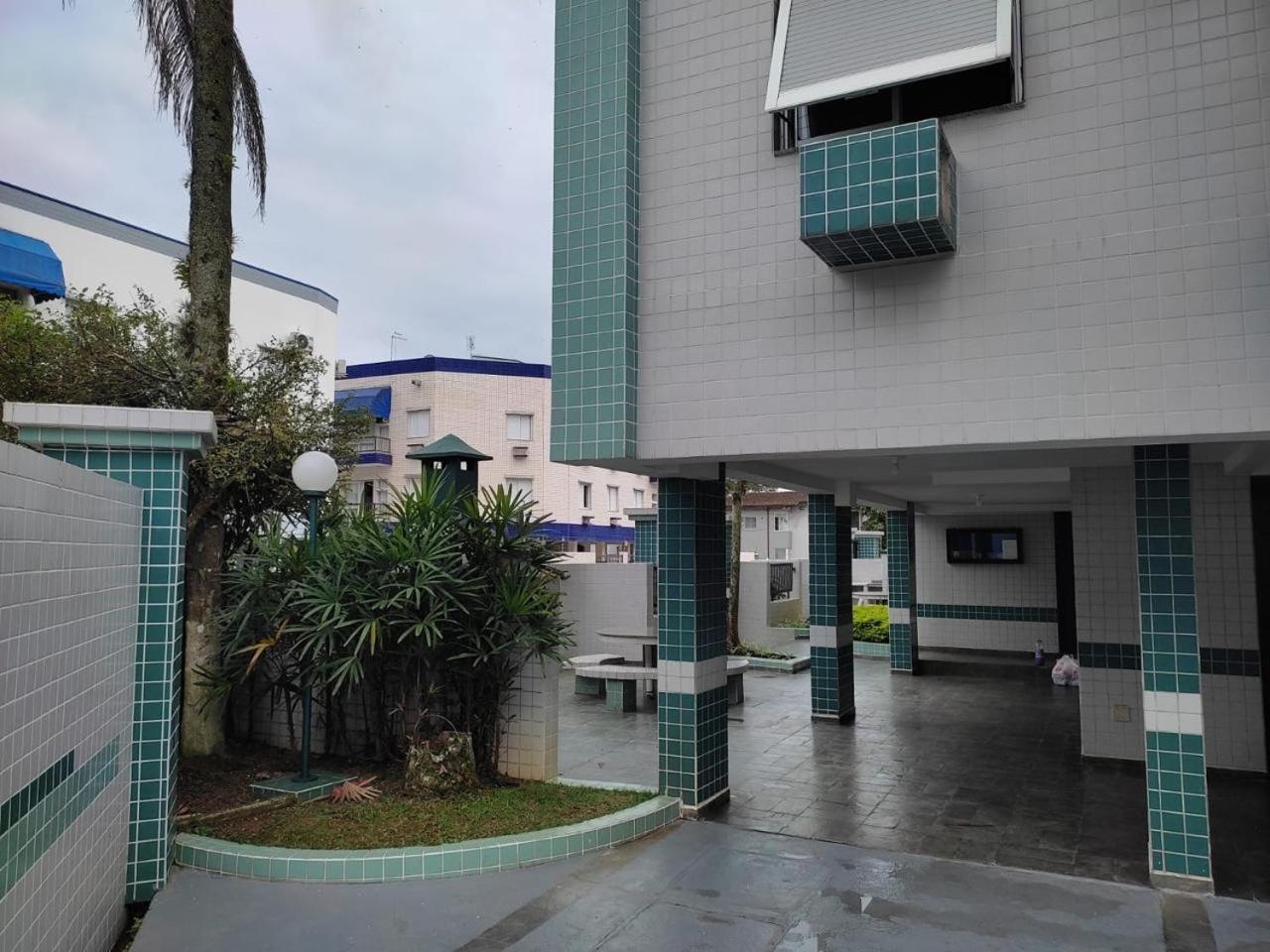 Apartamento Praia Grande Ubatuba 300mt da Praia