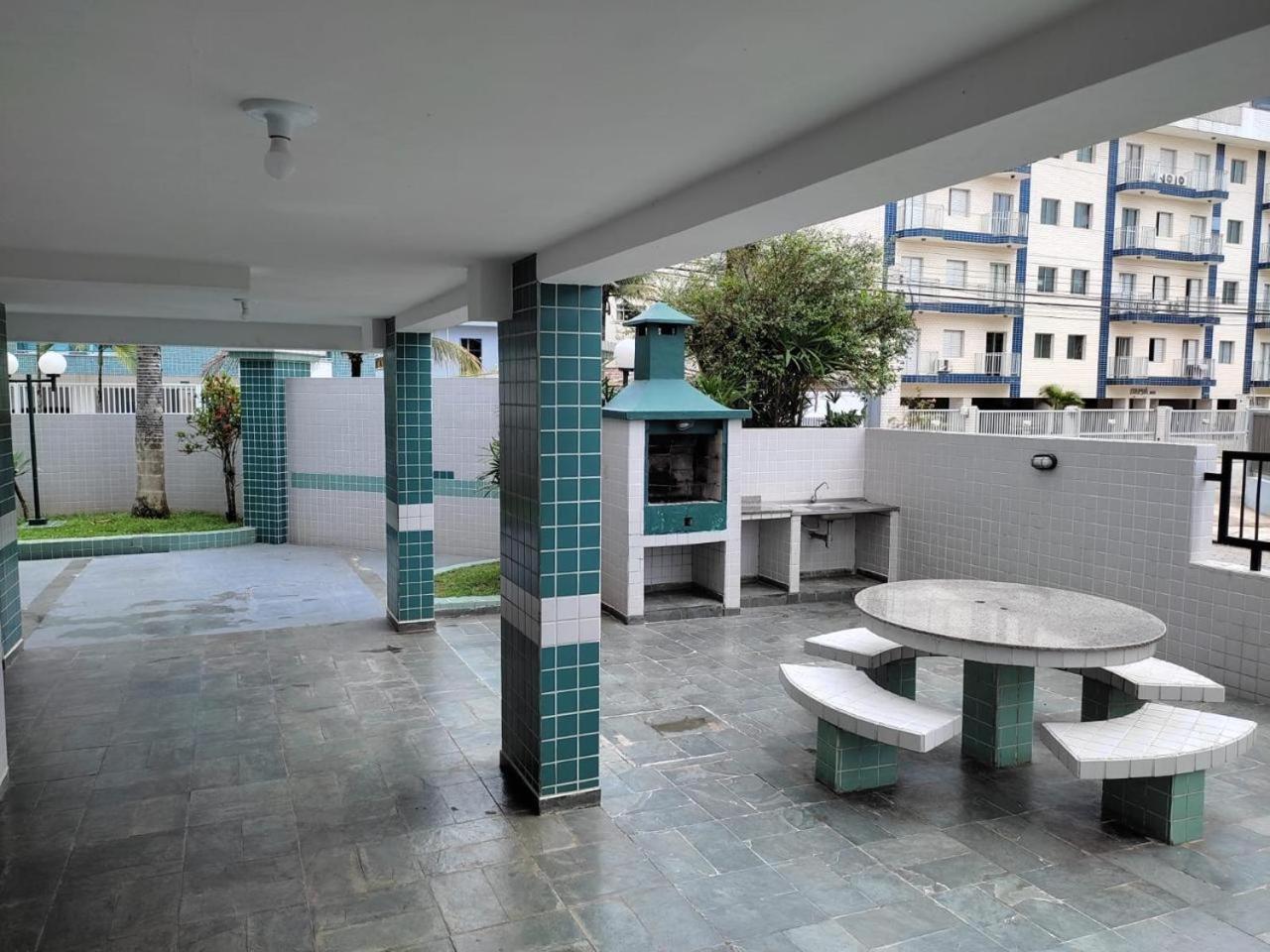 Apartamento Praia Grande Ubatuba 300mt da Praia
