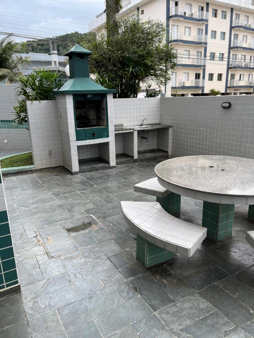Apartamento Praia Grande Ubatuba 300mt da Praia