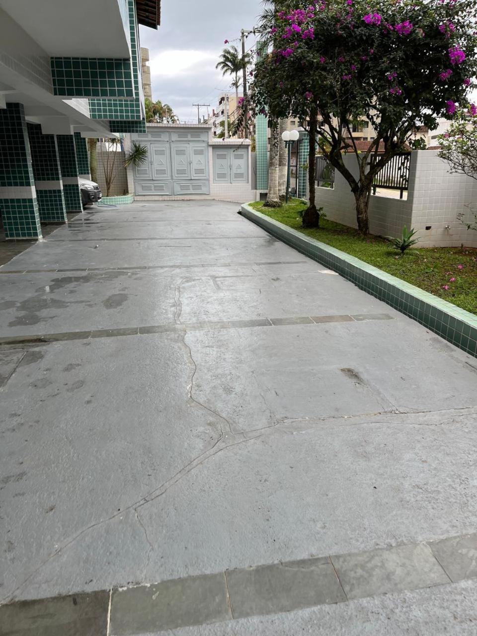 Apartamento Praia Grande Ubatuba 300mt da Praia