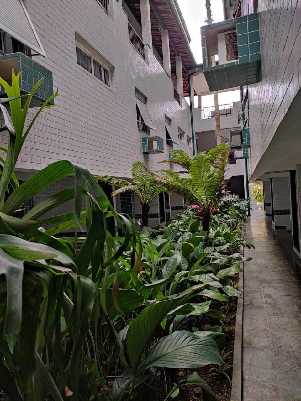 Apartamento Praia Grande Ubatuba 300mt da Praia