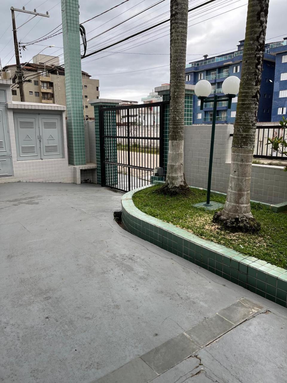 Apartamento Praia Grande Ubatuba 300mt da Praia