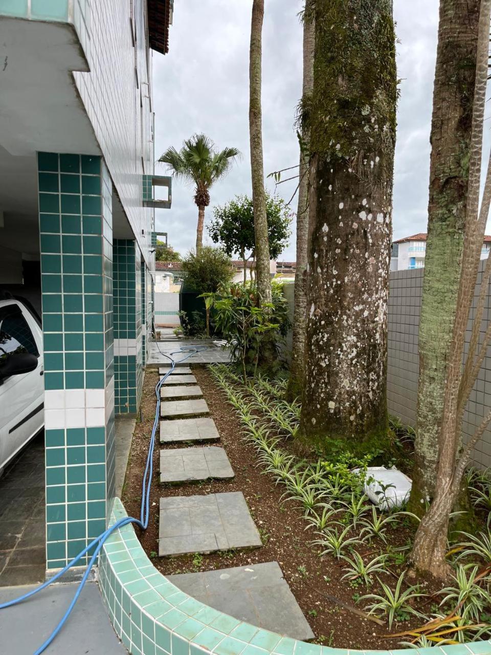 Apartamento Praia Grande Ubatuba 300mt da Praia
