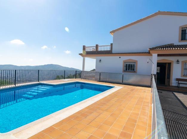 Villa Petra Casa RuRal Piscina parking especial grupos
