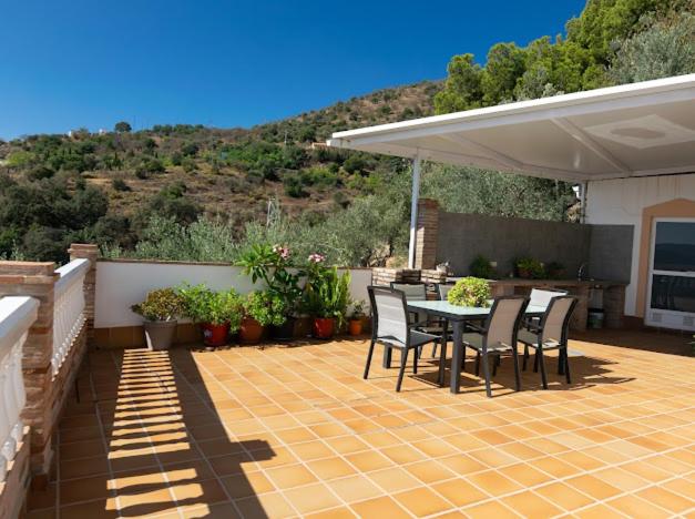 Villa Petra Casa RuRal Piscina parking especial grupos
