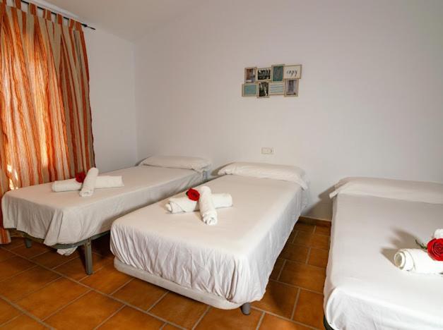 Villa Petra Casa RuRal Piscina parking especial grupos
