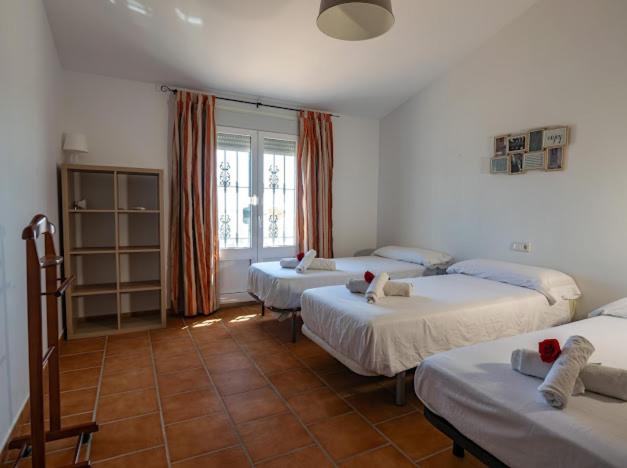 Villa Petra Casa RuRal Piscina parking especial grupos