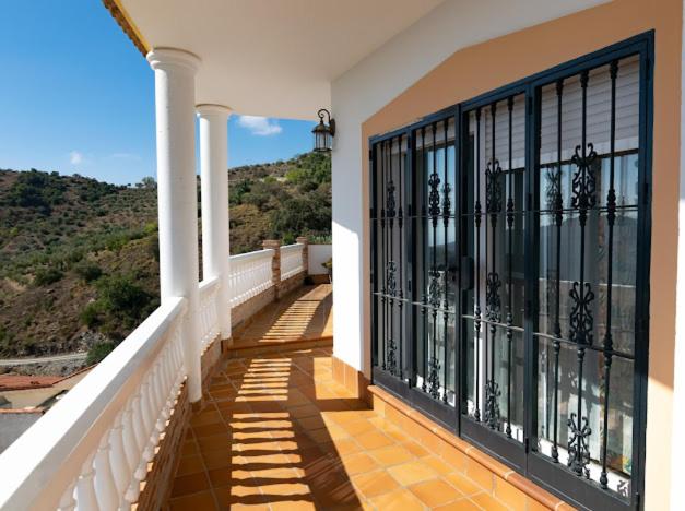 Villa Petra Casa RuRal Piscina parking especial grupos