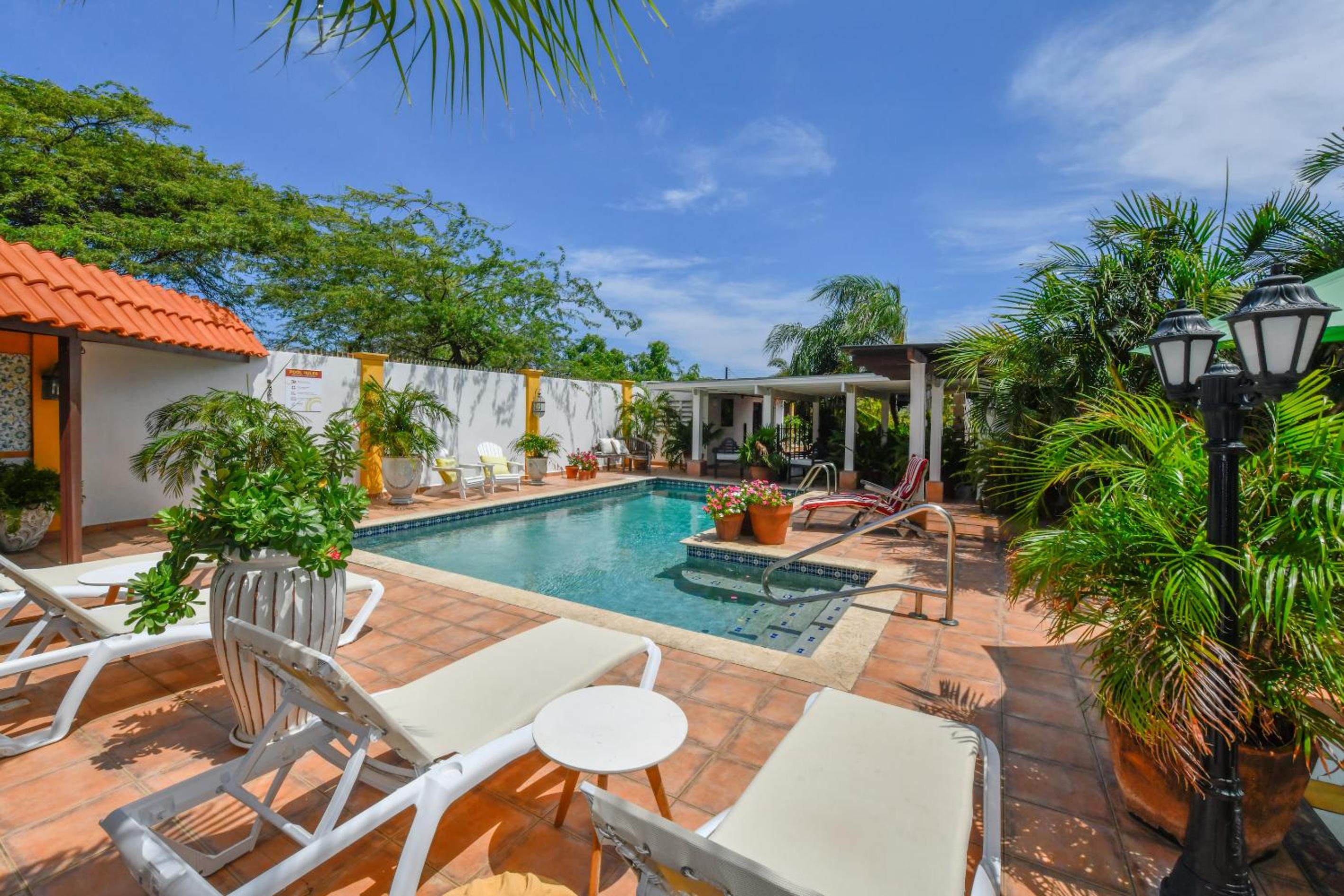Brisas Studio Apartments