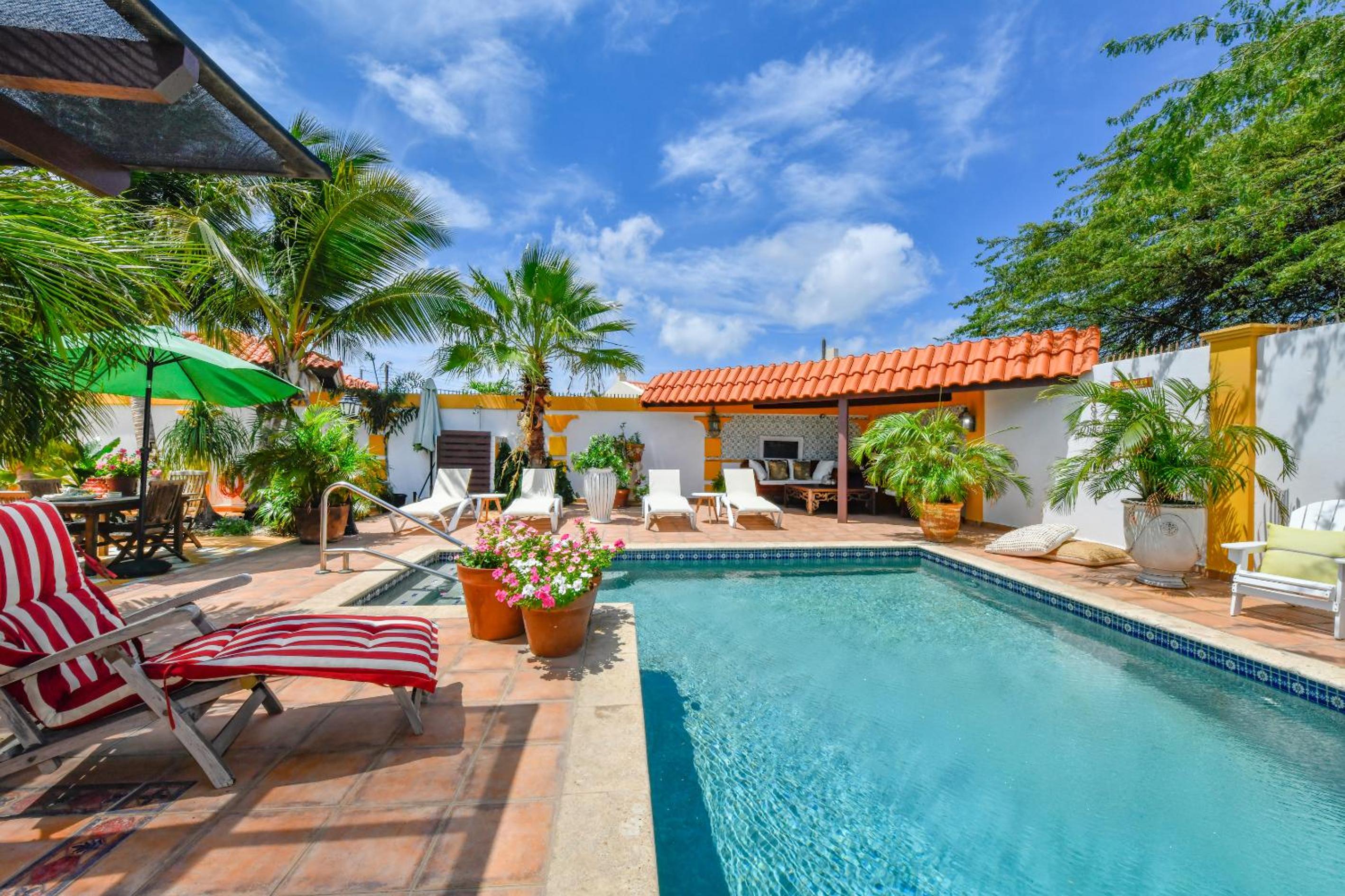Brisas Studio Apartments