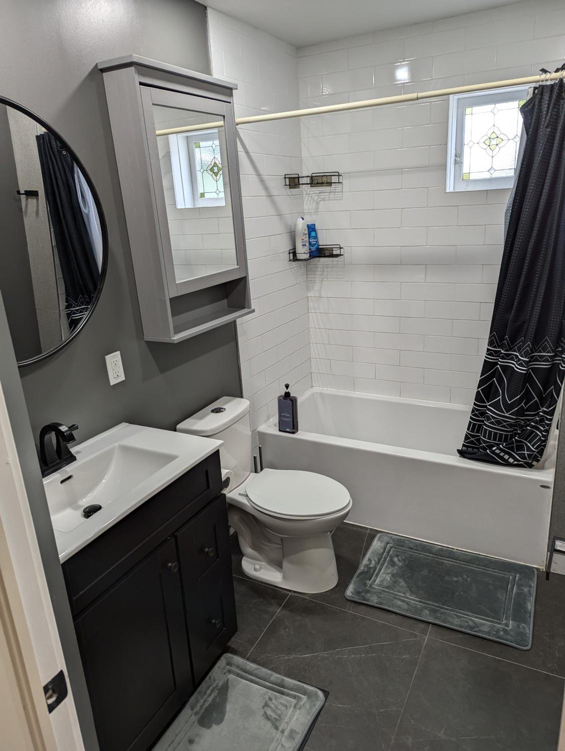 Cambridge Vacations - Hespler Cottage! - Property Image 14