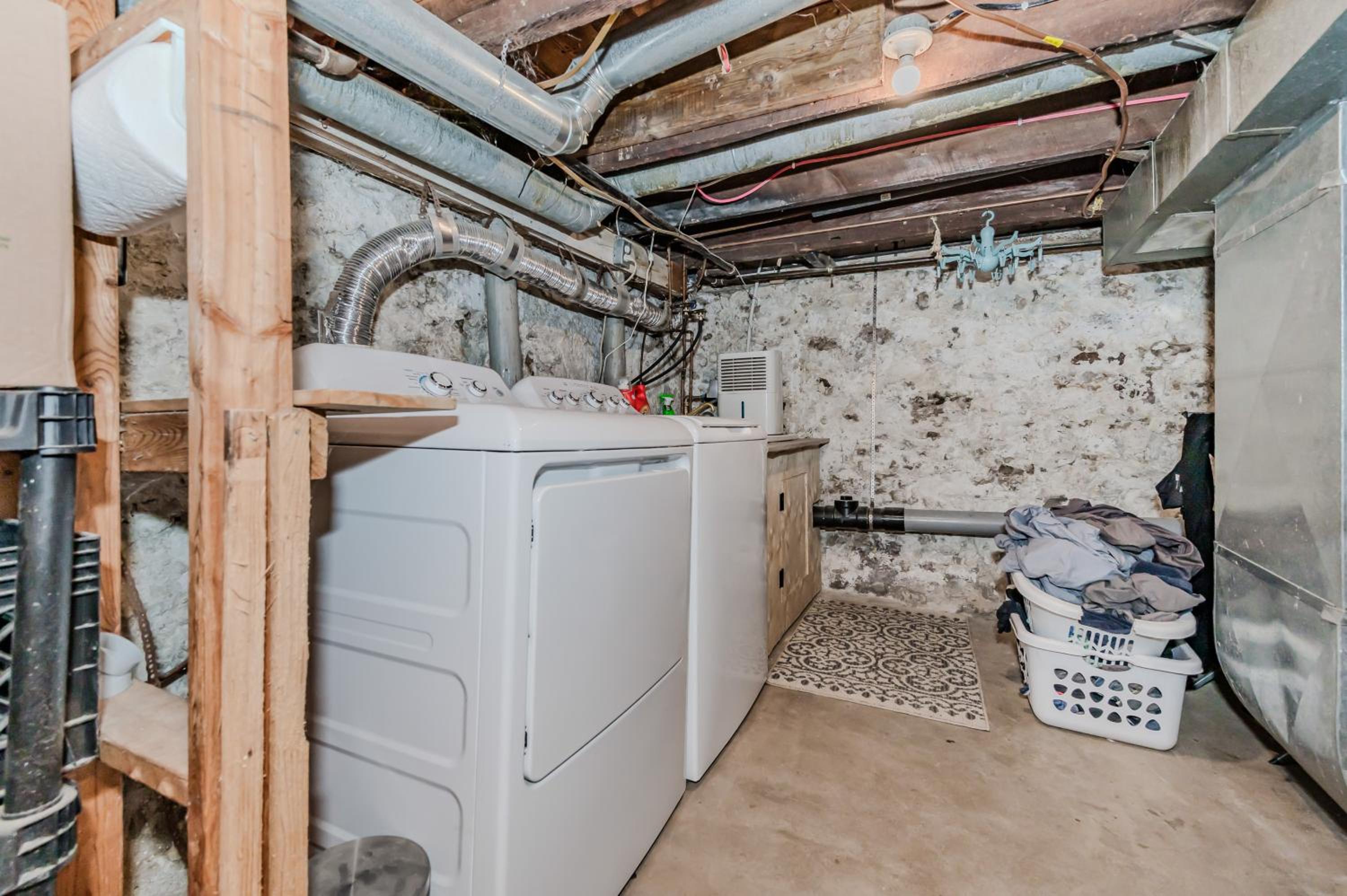 Cambridge Vacations - Hespler Cottage! - Property Image 12