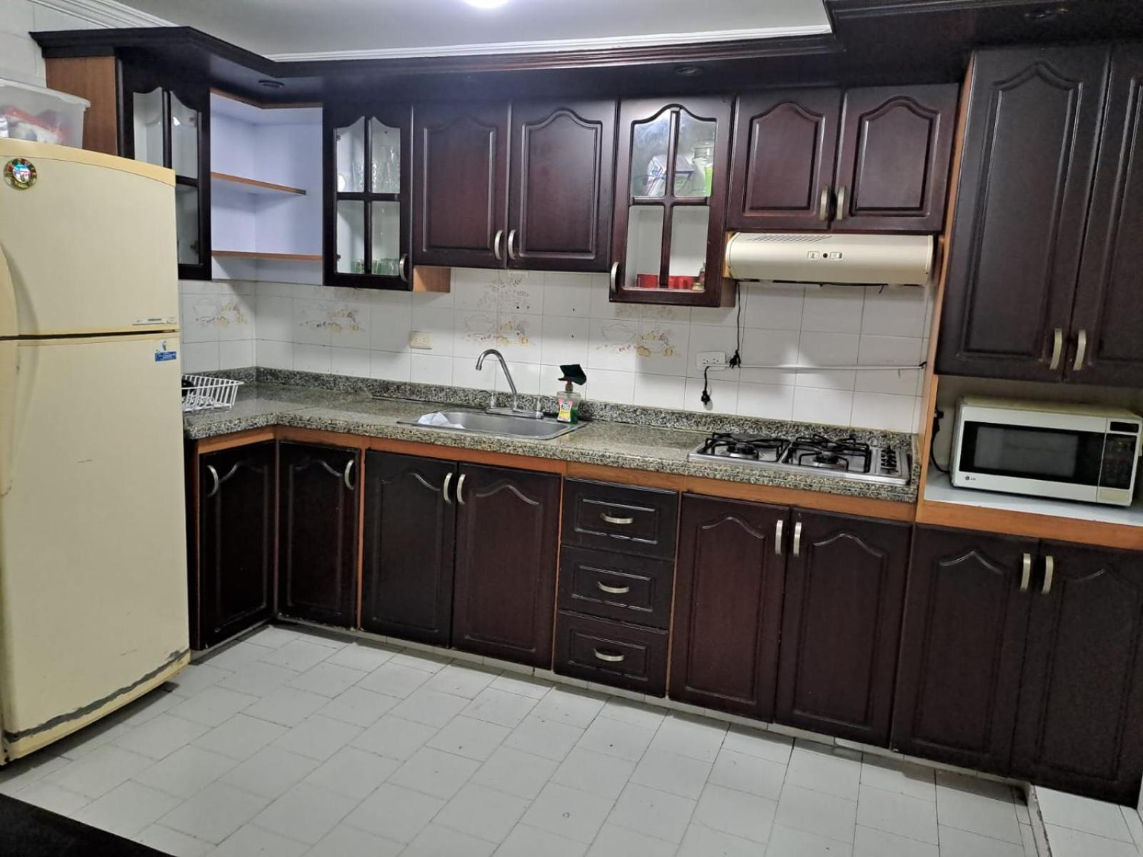 APARTAMENTO en MIRAFLORES