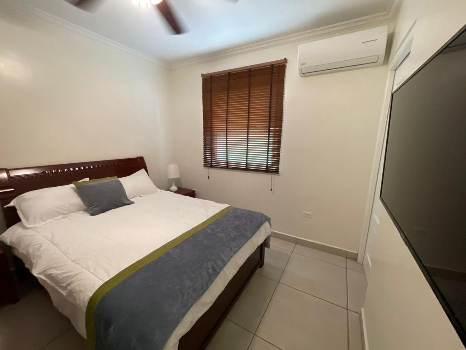 Eagle Bliss The Pearl Aruba