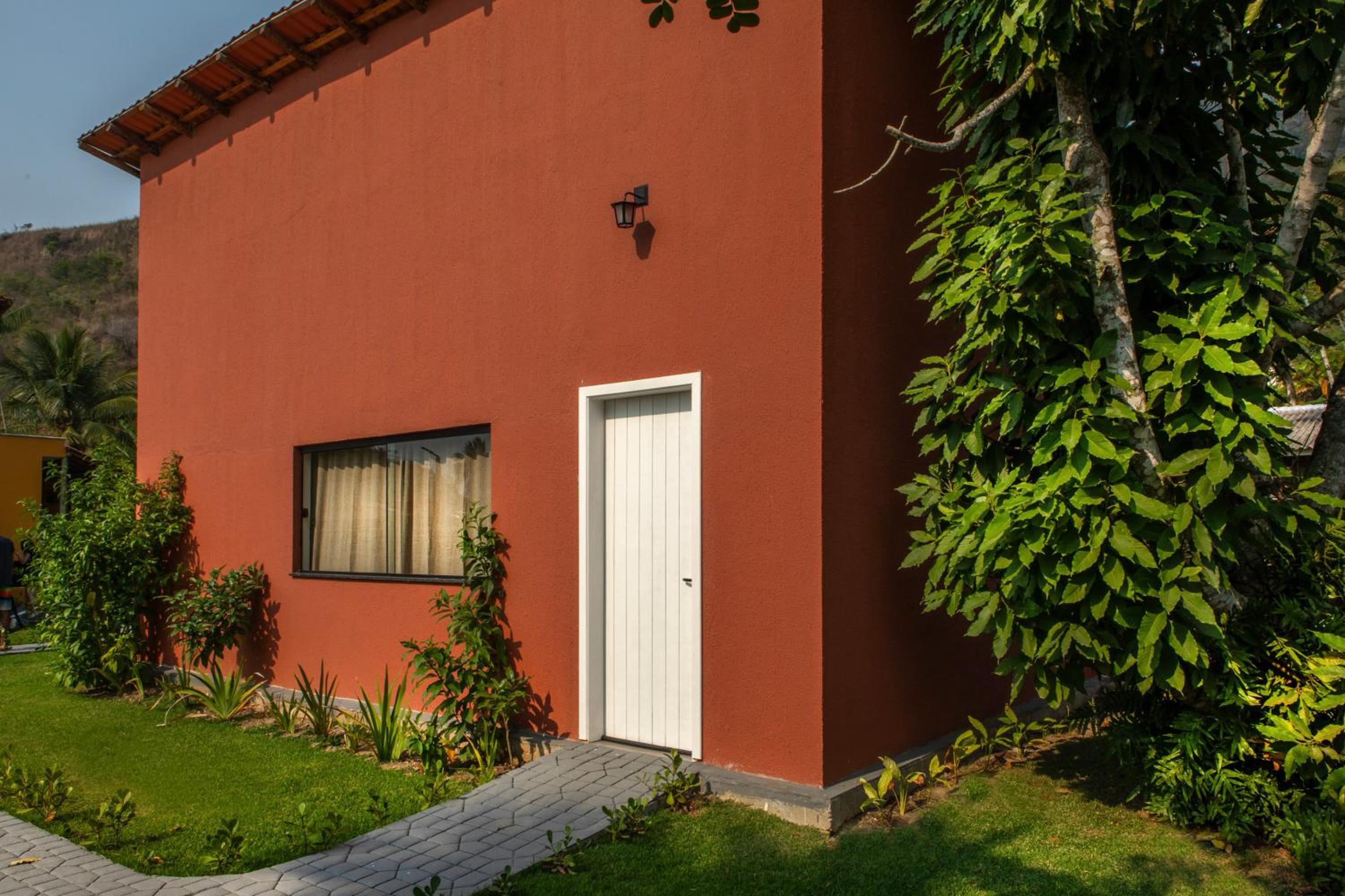 Casas aconchegantes com piscina na encantadora Praia das Cigarras