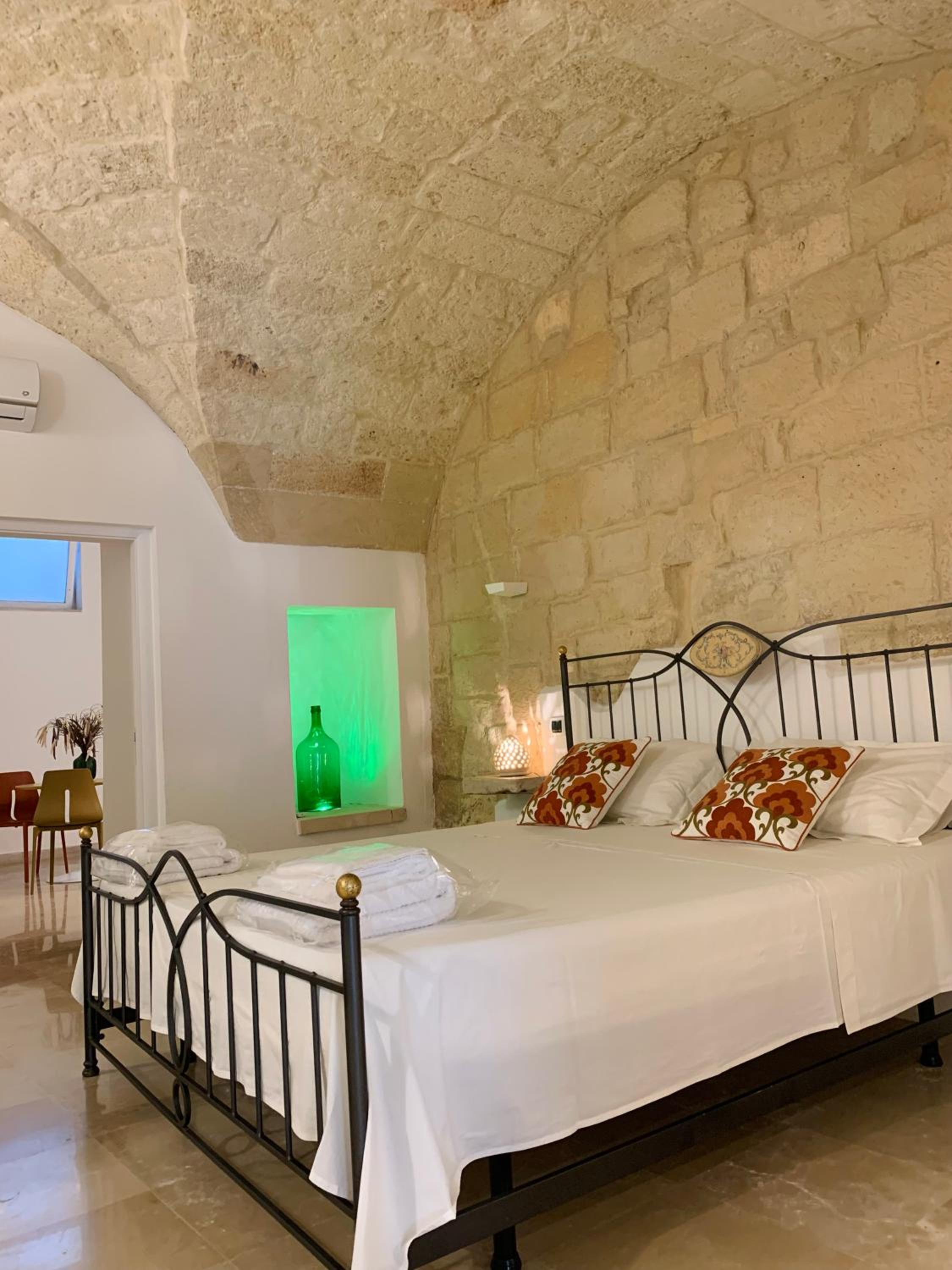 Saraceni Guest House - Lecce Centro Storico view 4