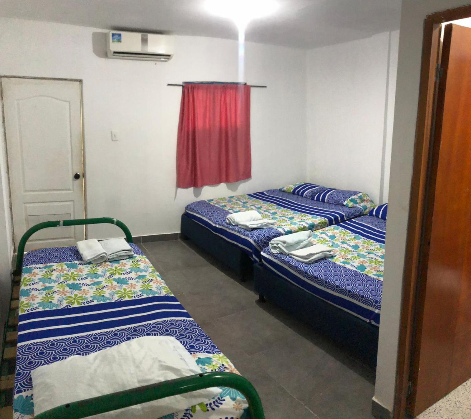 Hostal SANTORINI II